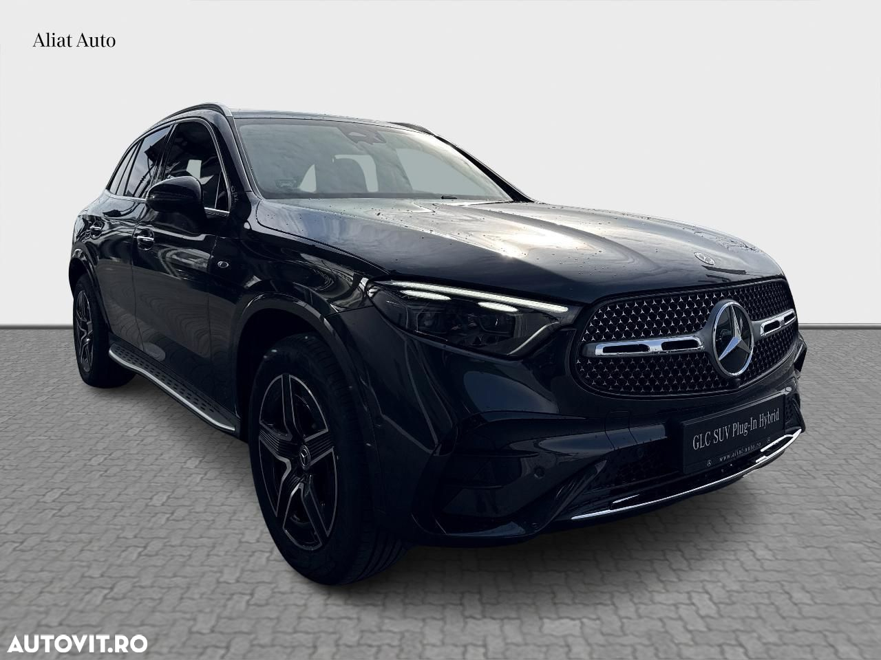 Mercedes-Benz GLC 300 e 4MATIC - 3