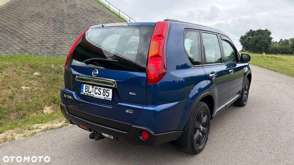 Nissan X-Trail 2.0 dCi 4x4 DPF Platinum - 13
