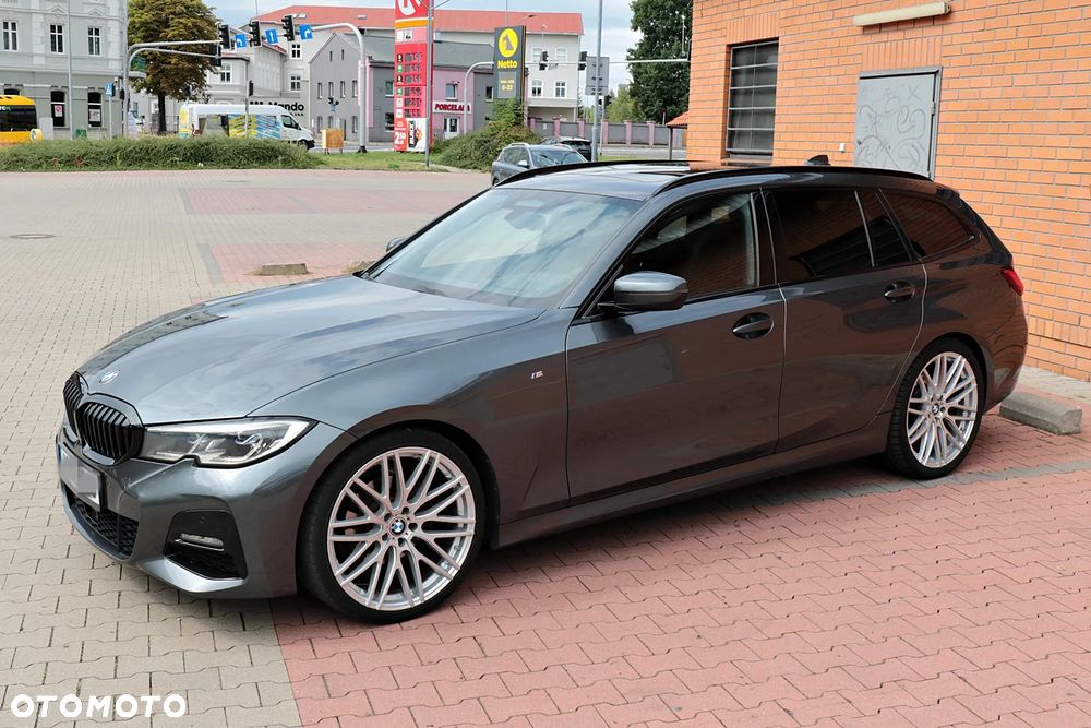 BMW Seria 3 320d Edition M Sport Shadow - 4