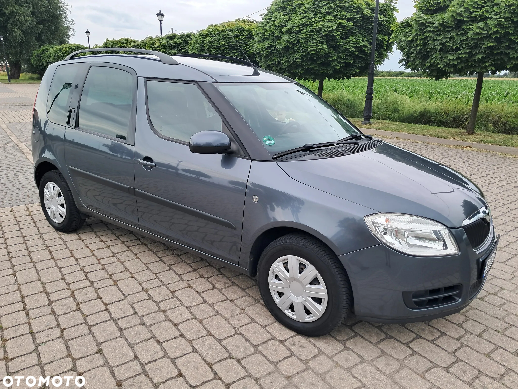 Skoda Roomster 1.4 16V Elegance - 10