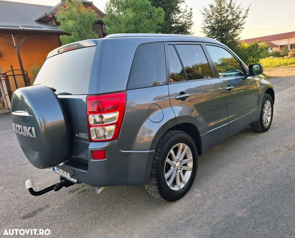 Suzuki Grand Vitara 1.9 DDiS Comfort DPF Limited - 5