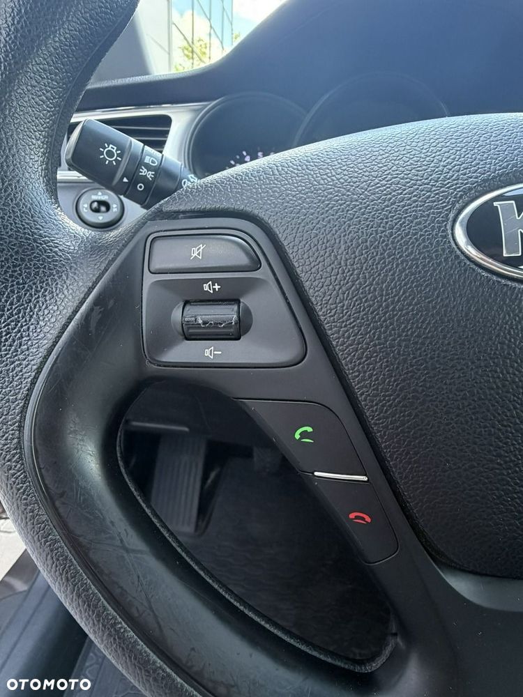 Kia Ceed - 17