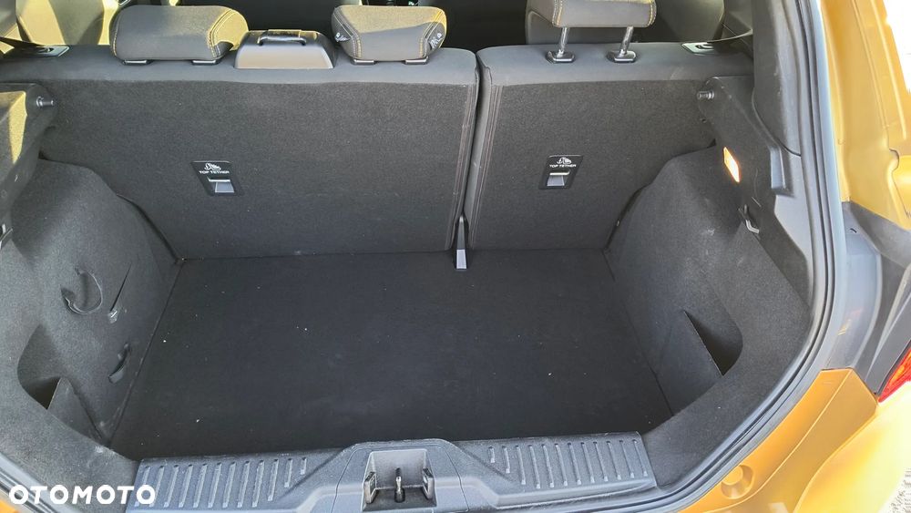 Ford Fiesta 1.0 EcoBoost S&S ACTIVE COLOURLINE - 19