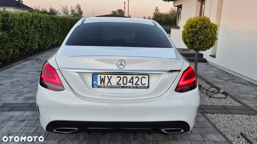 Mercedes-Benz Klasa C 220 d 9G-TRONIC - 13