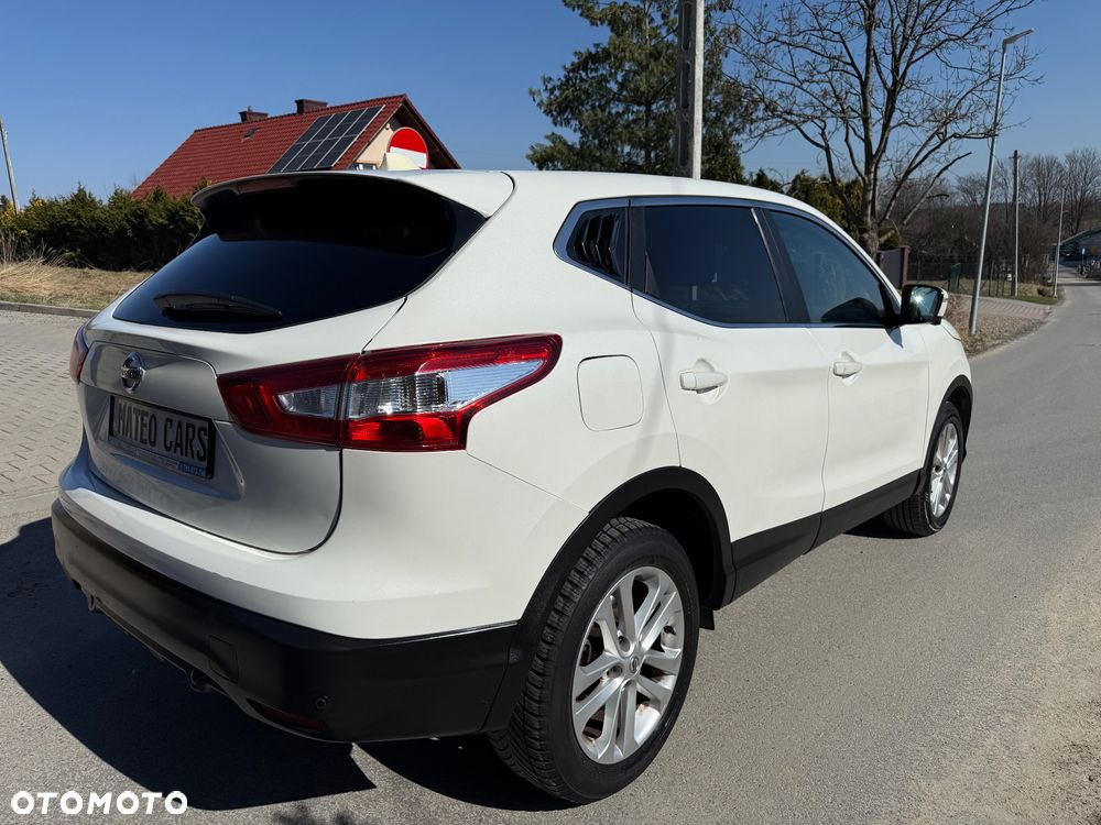 Nissan Qashqai 1.6 DCi 4x4 Tekna - 29
