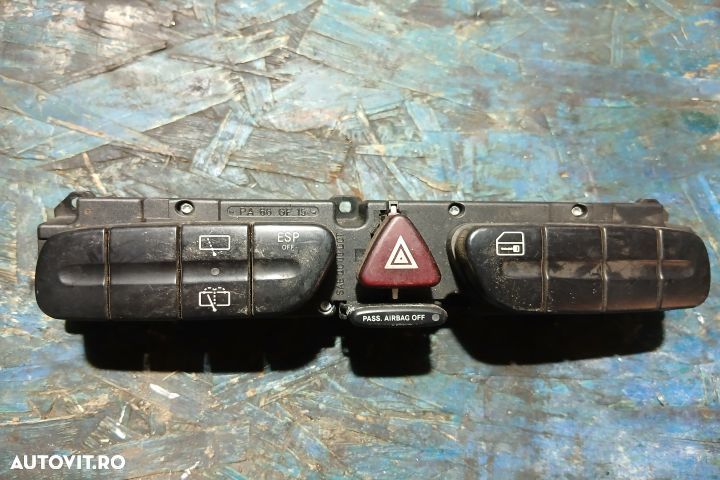 Buton avarie 2038219279 2038219279 Mercedes-Benz C-Class W203/S203/CL - 1