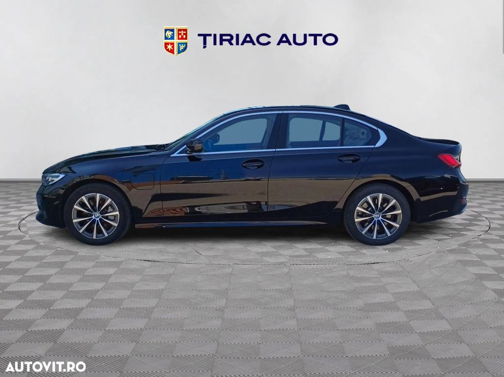 BMW Seria 3 330e AT PHEV - 2