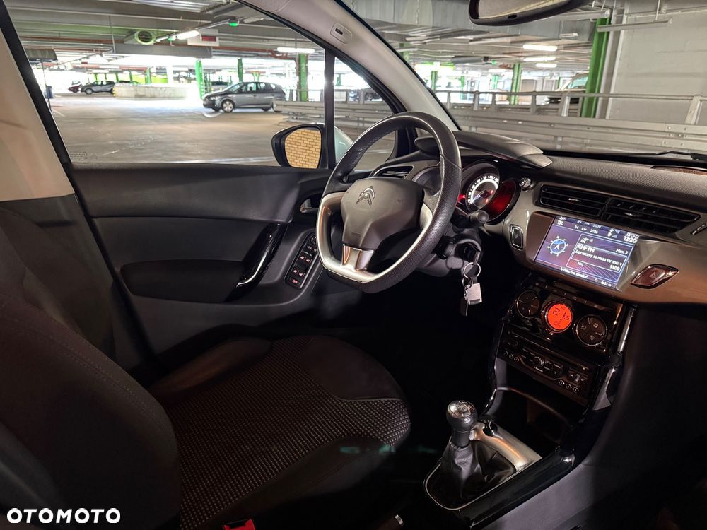 Citroën C3 1.2 VTi Exclusive - 22