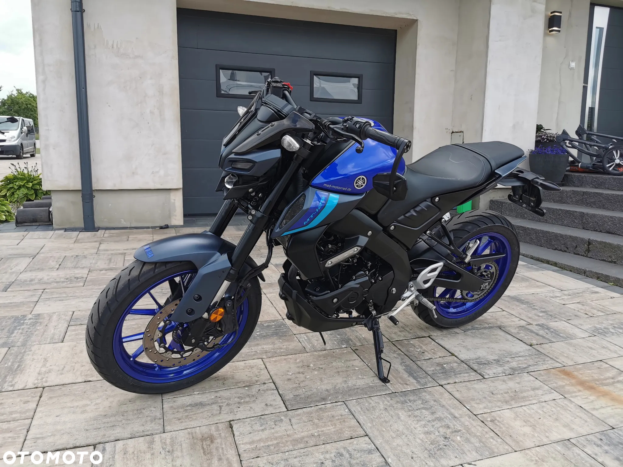 Yamaha MT - 28