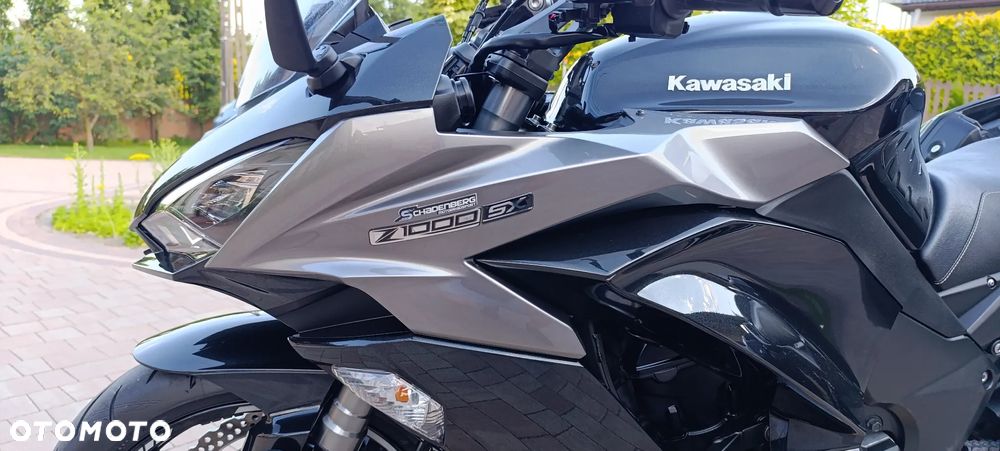 Kawasaki Ninja 1000 SX - 37
