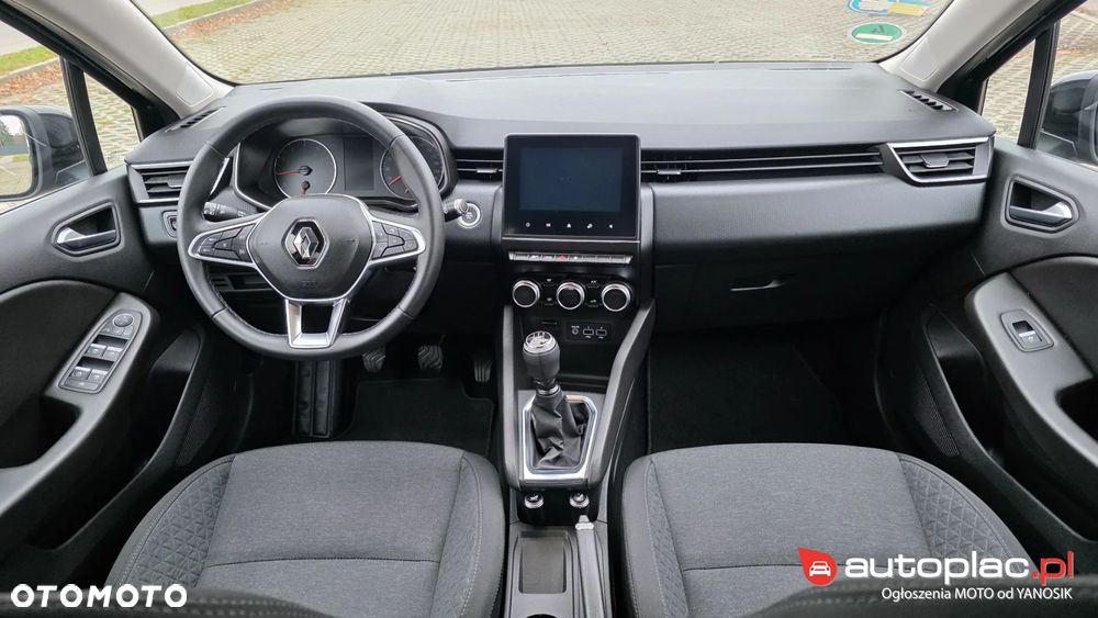 Renault Clio TCe 100 INTENS - 11