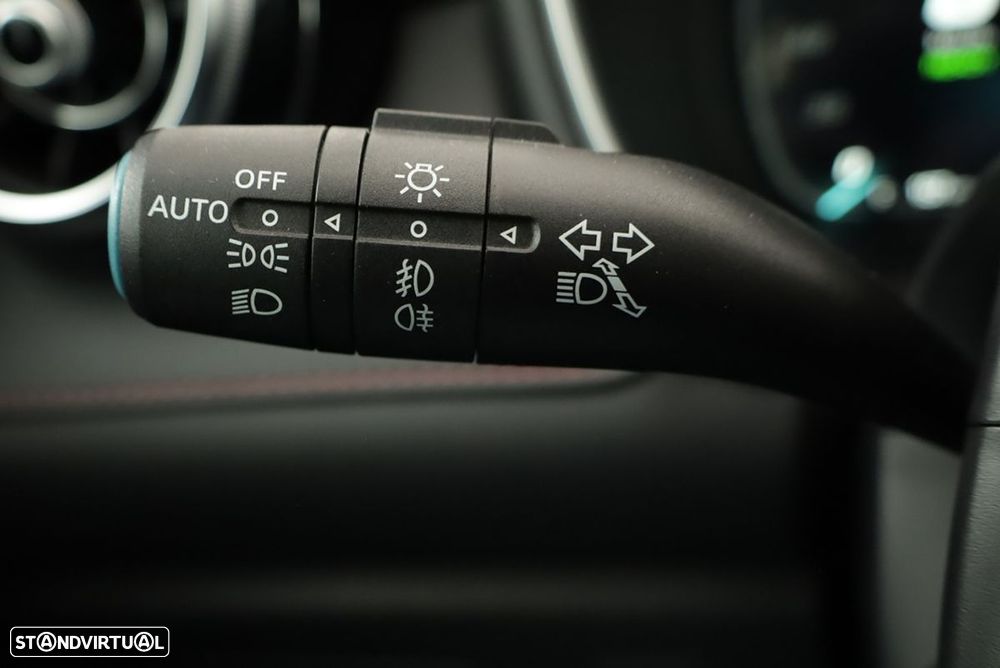 MG EHS 1.5 T-GDI Plug-in Hybrid Luxury - 18