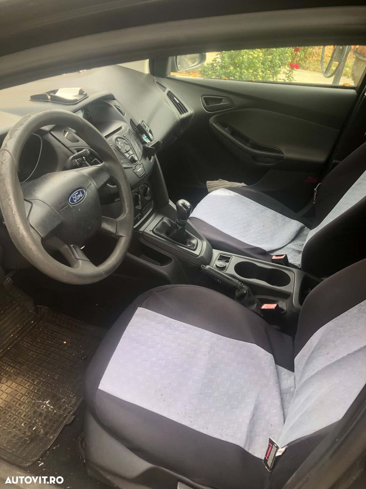 Ford Focus - 3