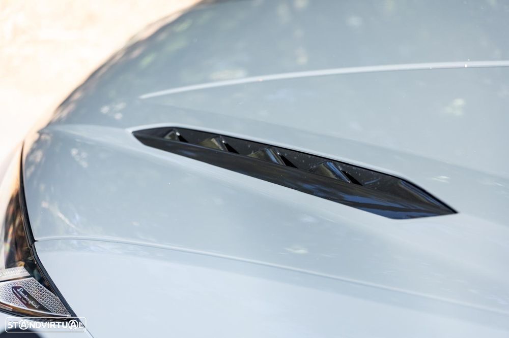 Lamborghini Urus 4.0 V8 - 8