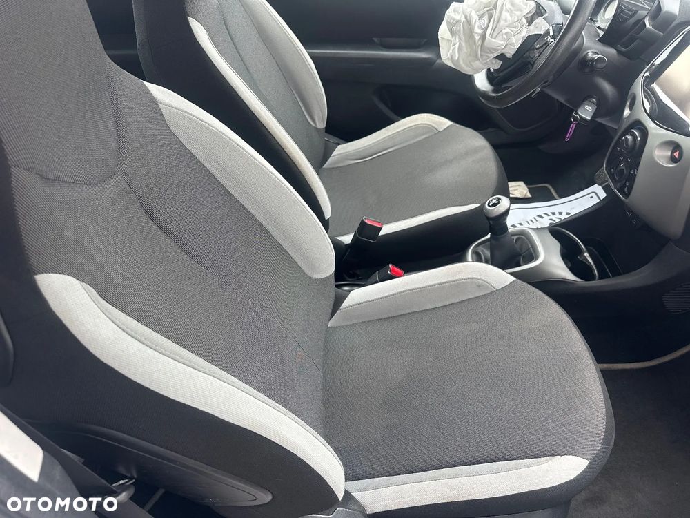 Toyota Aygo - 34