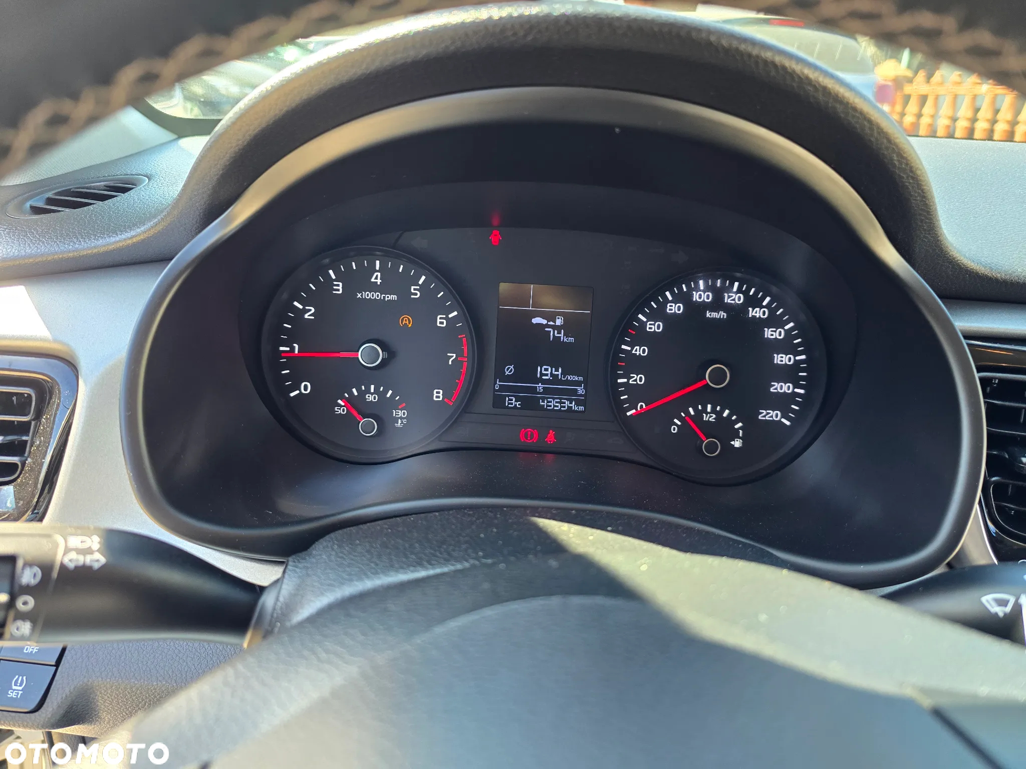 Kia Rio - 23