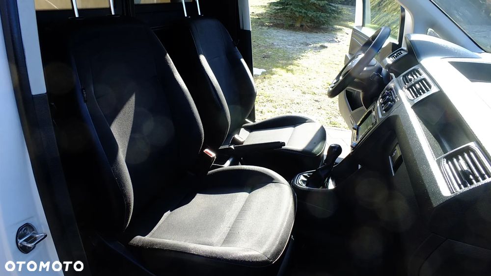Volkswagen Caddy - 16