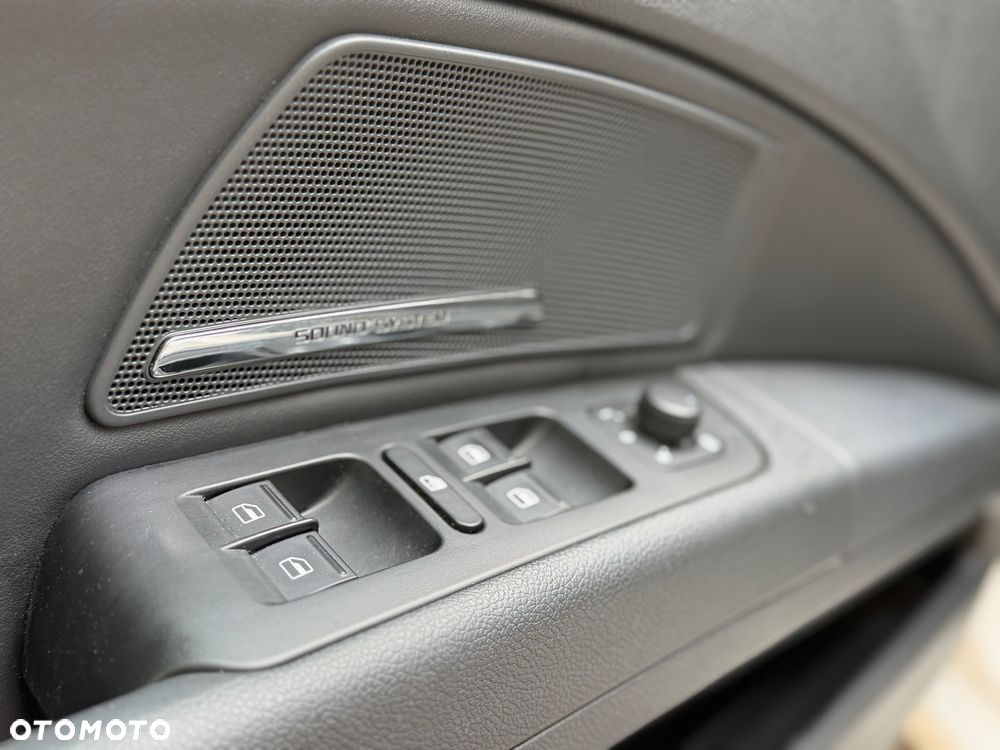 Skoda Superb 2.0 TSI L&K DSG - 32