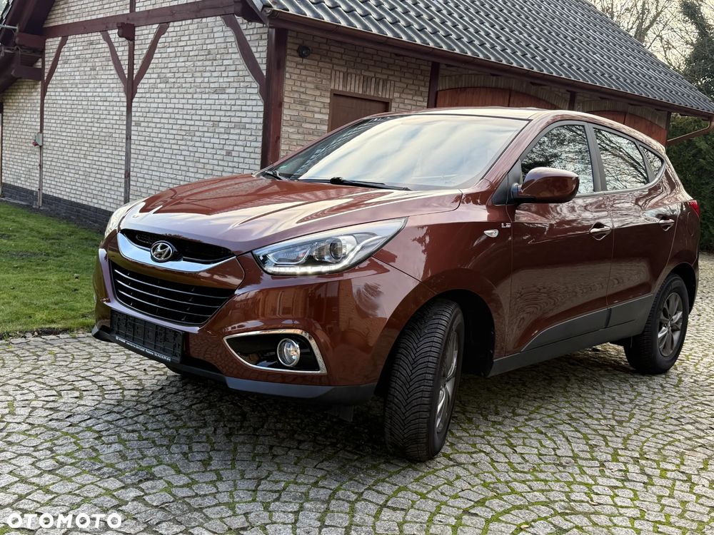 Hyundai ix35 1.6 2WD Fifa World Cup Edition - 9