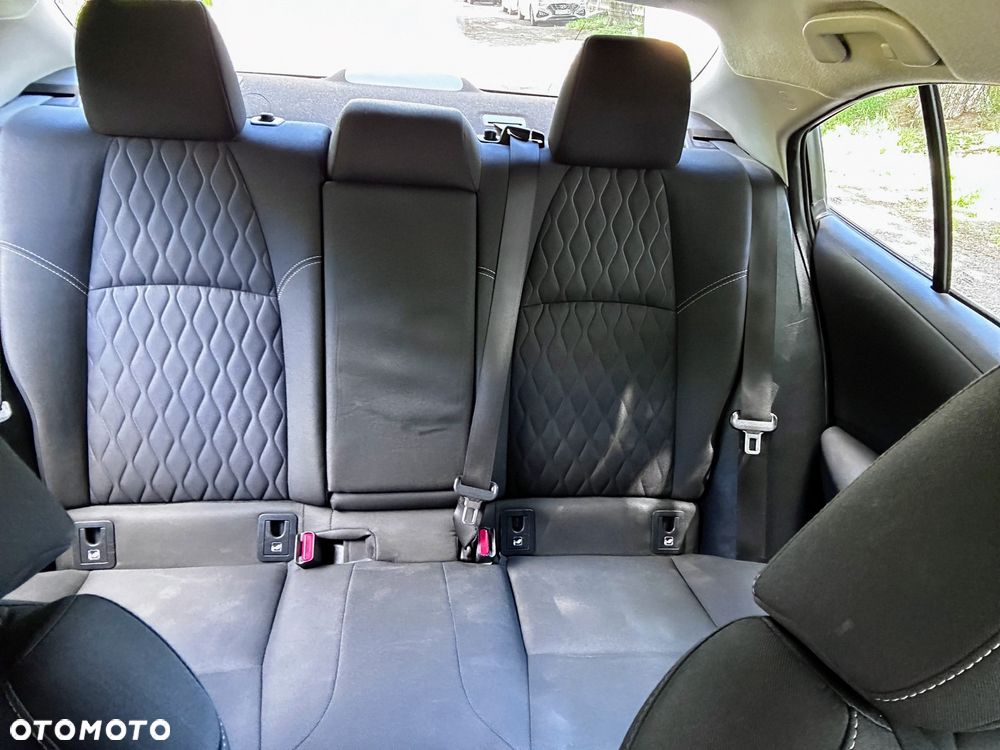 Toyota Corolla 1.8 Hybrid GPF Active - 11
