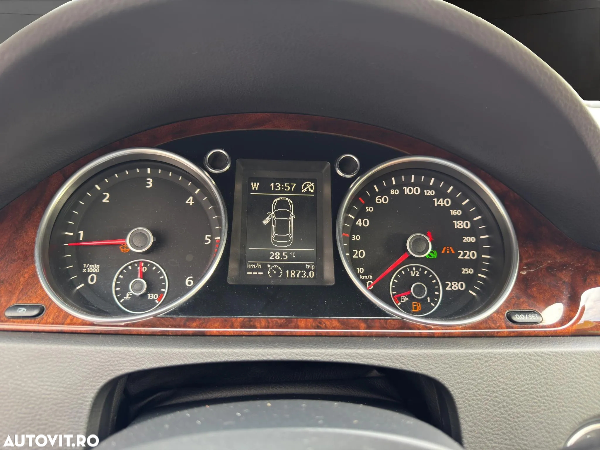 Volkswagen Passat CC 2.0 TDI 4Motion DSG BlueMotion Technolog - 9
