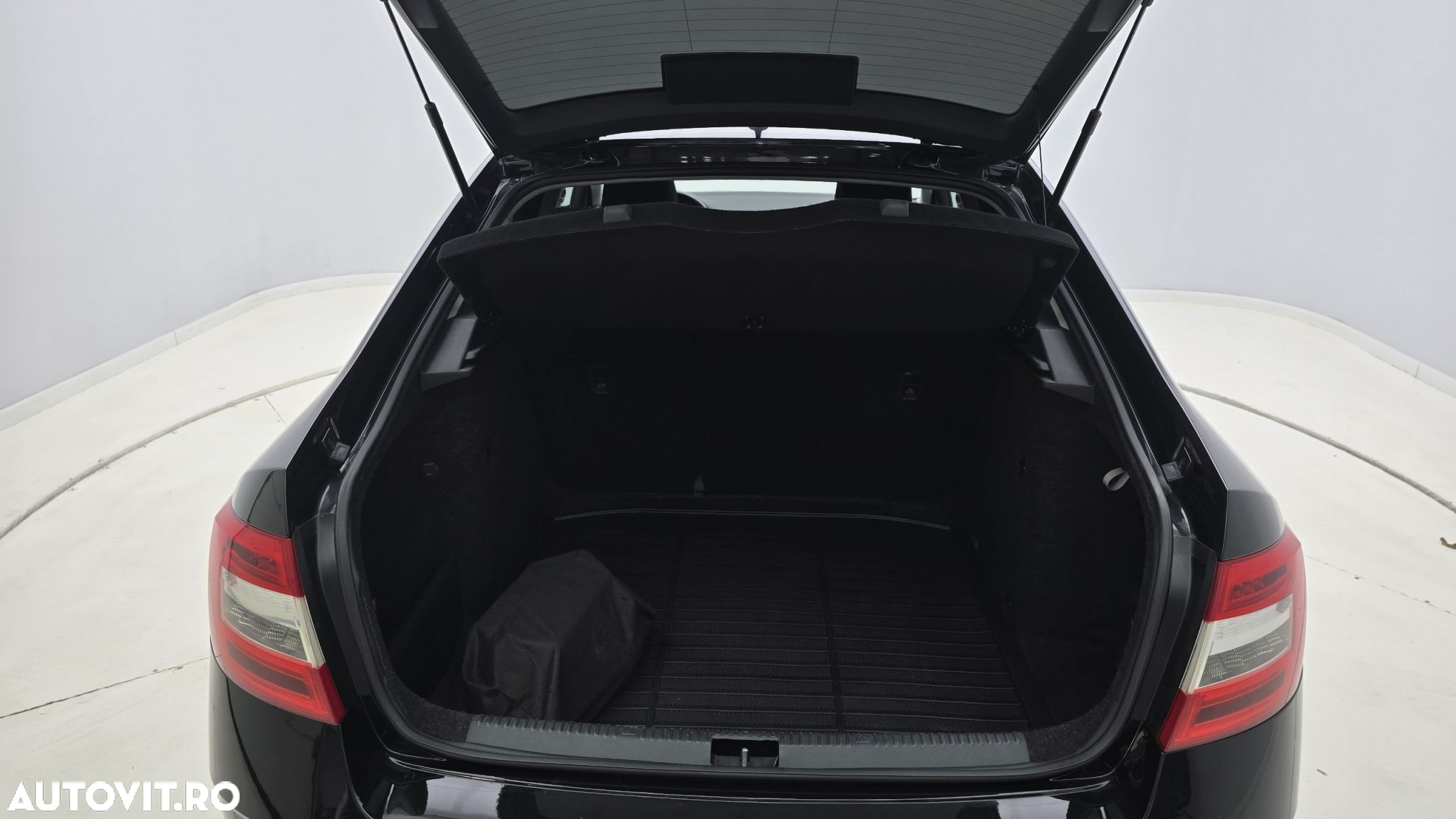 Skoda Octavia - 25