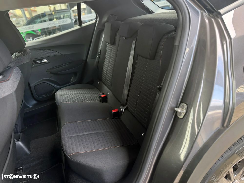 Peugeot 2008 1.2 PureTech Active Pack EAT8 - 9
