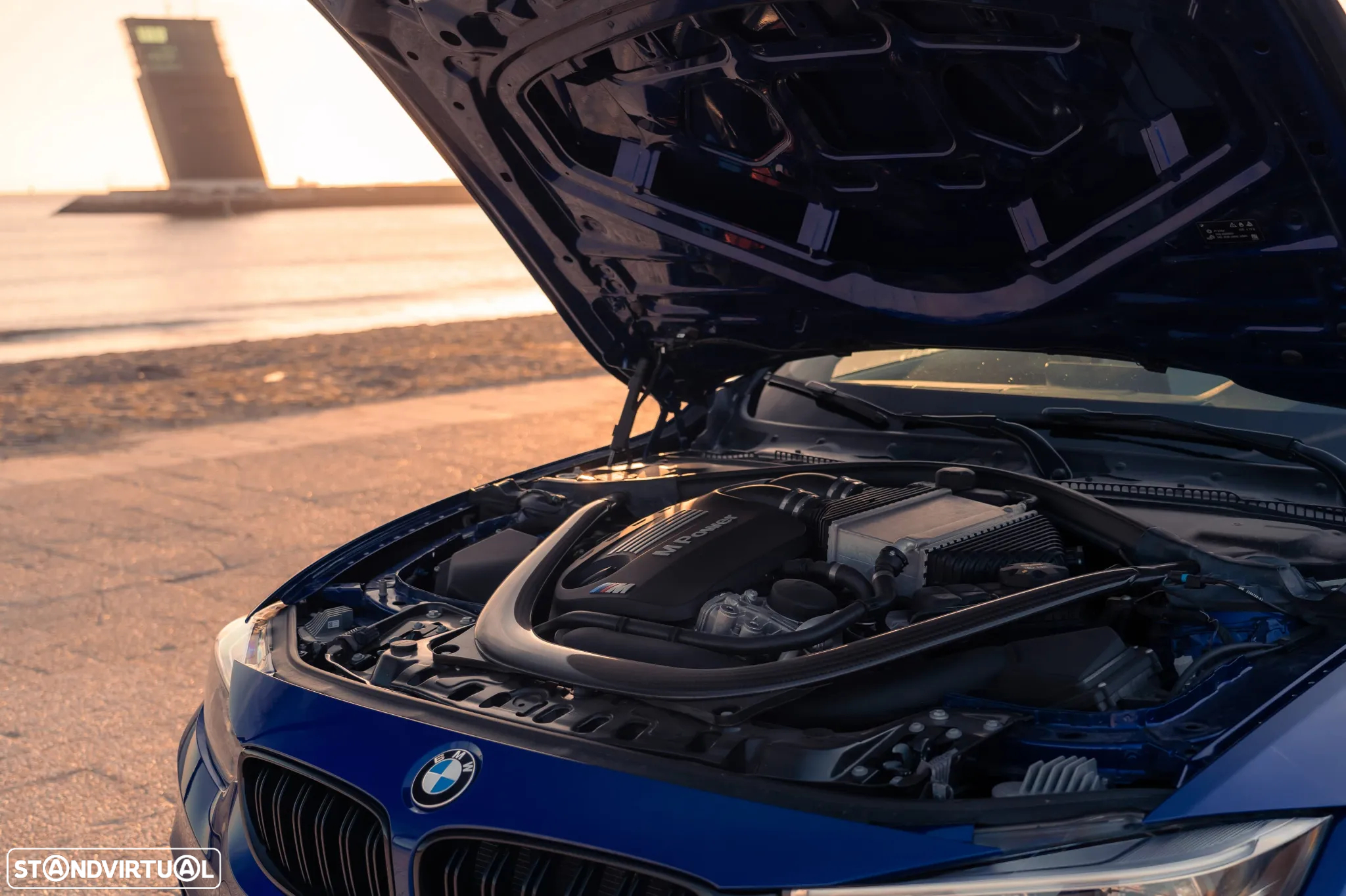 BMW M4 Cabrio DKG Competition - 36