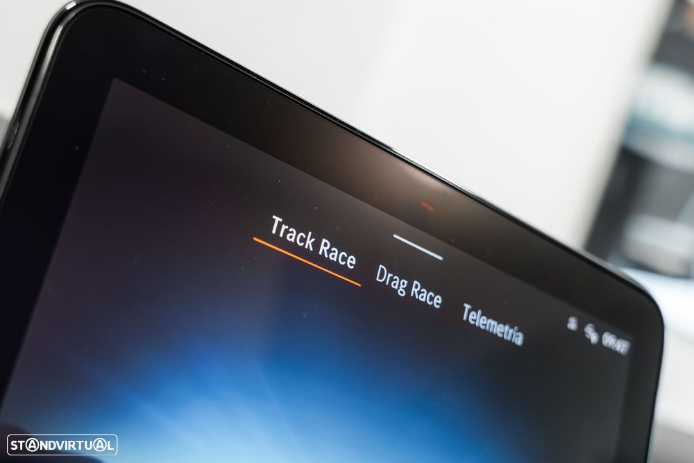 Mercedes-Benz SL 63 AMG 4Matic+ - 31