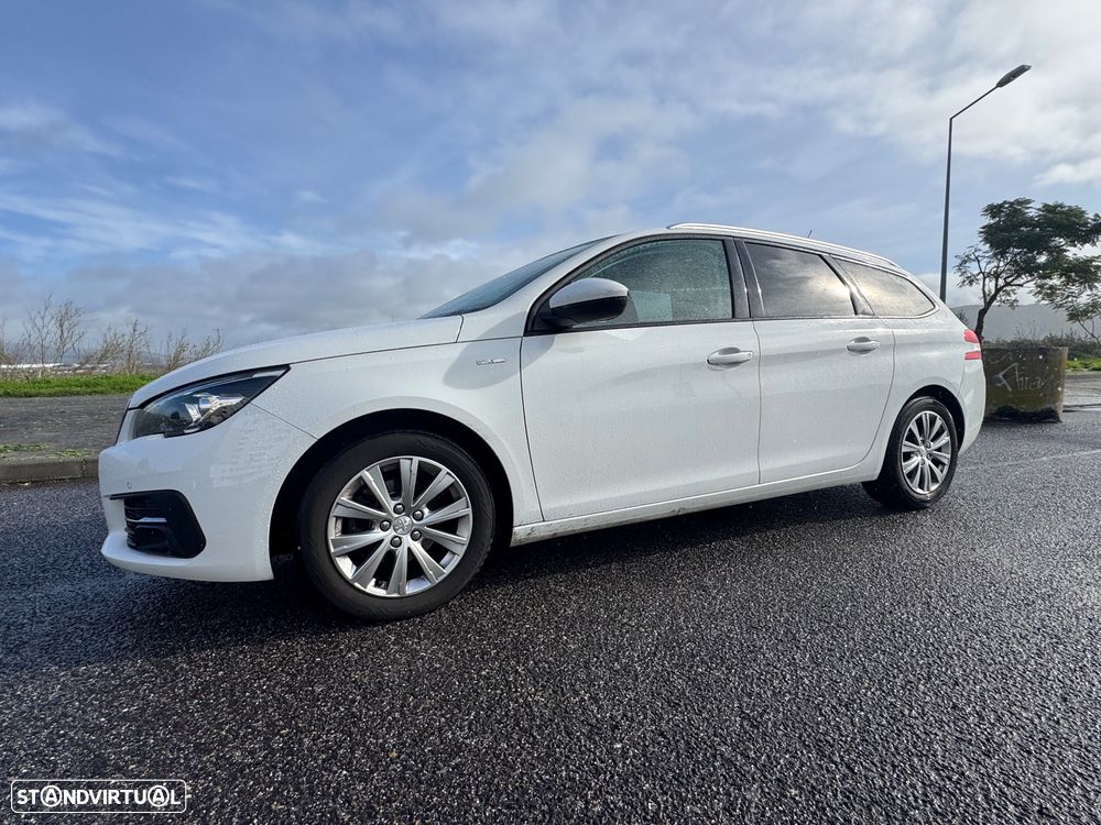 Peugeot 308 SW 1.5 BlueHDi Style J17 - 2