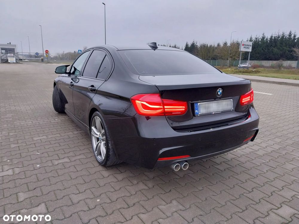 BMW Seria 3 320d Edition M Sport Shadow - 13