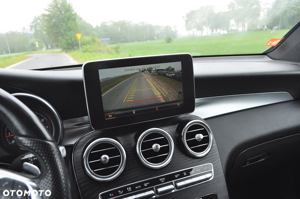Mercedes-Benz GLC - 35