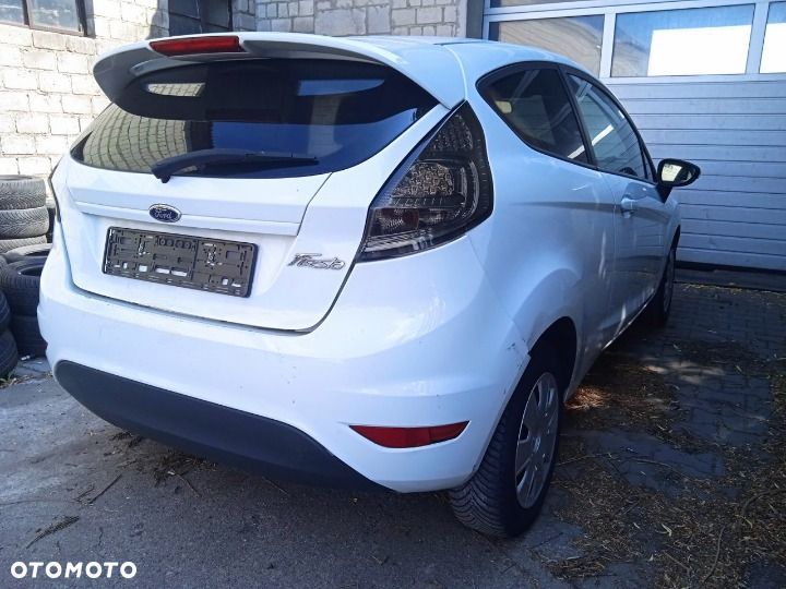 Na części Ford Fiesta MK7 1.6 H9 silnik skrzynia biegów klapa błotnik drzwi zderzak - 3