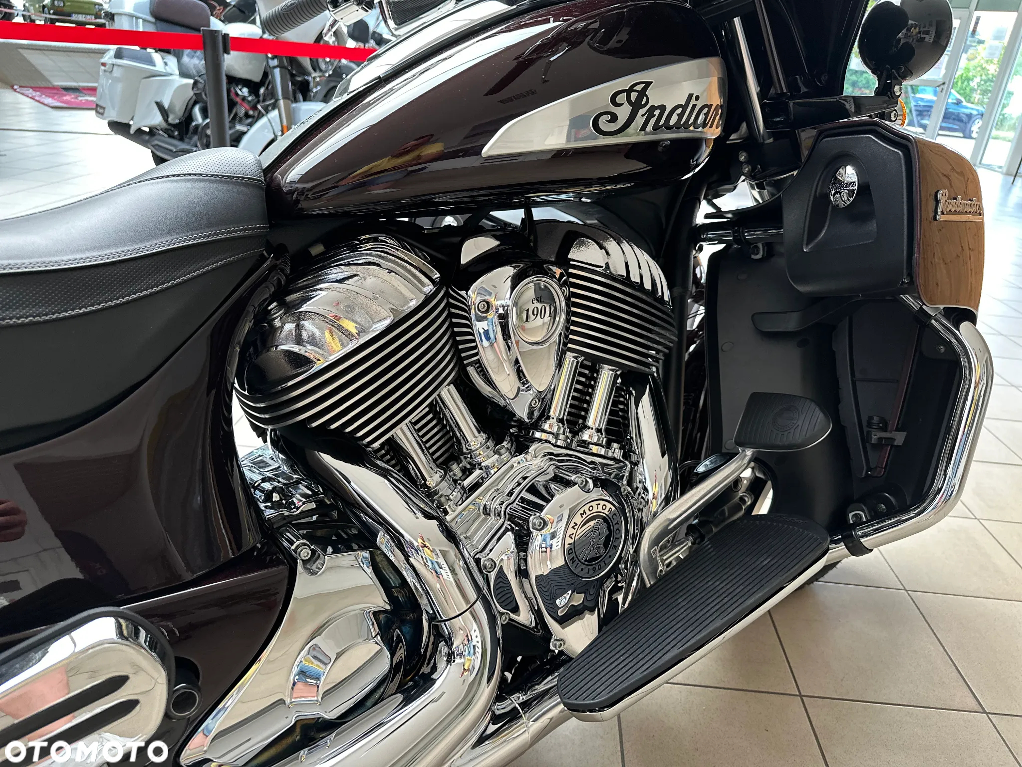 Indian Roadmaster - 15