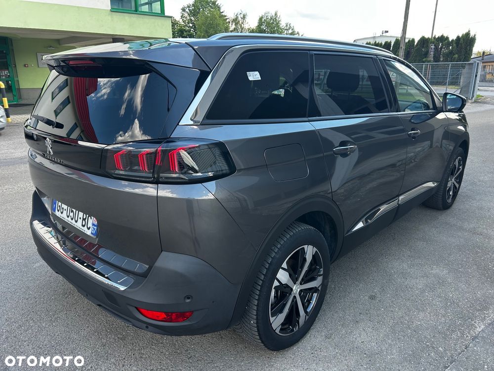 Peugeot 5008 - 1