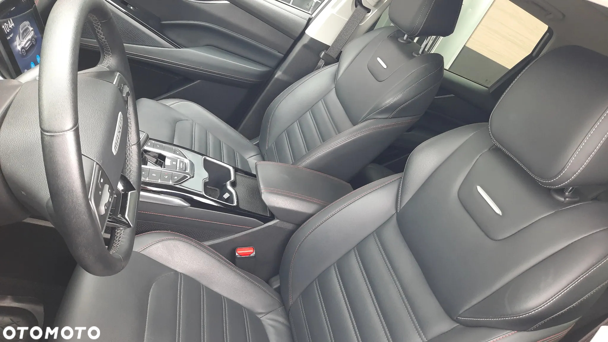 Maxus Euniq 6 - 9