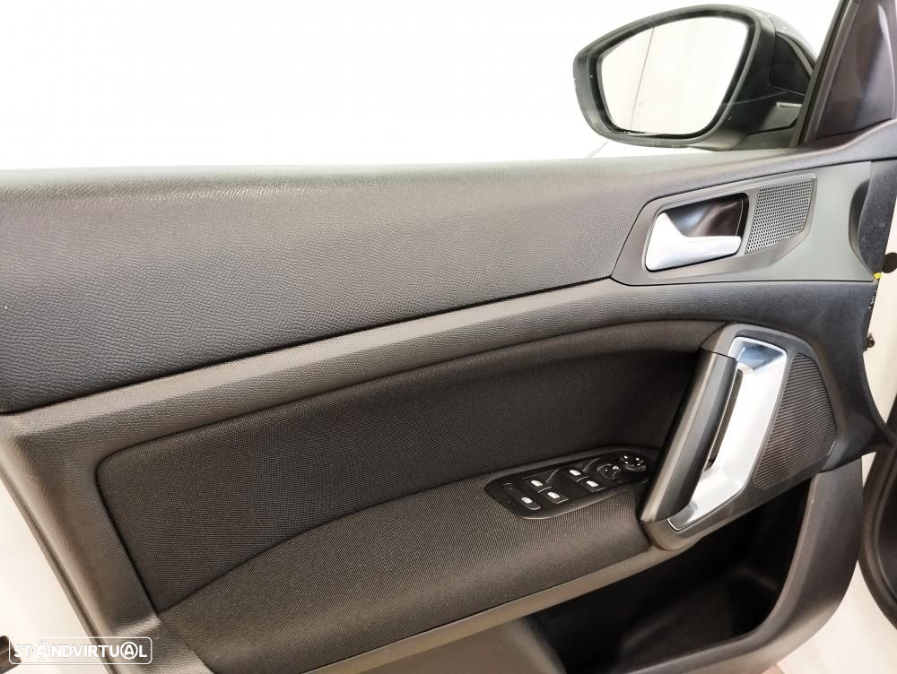 Peugeot 308 1.2 PureTech Allure - 20