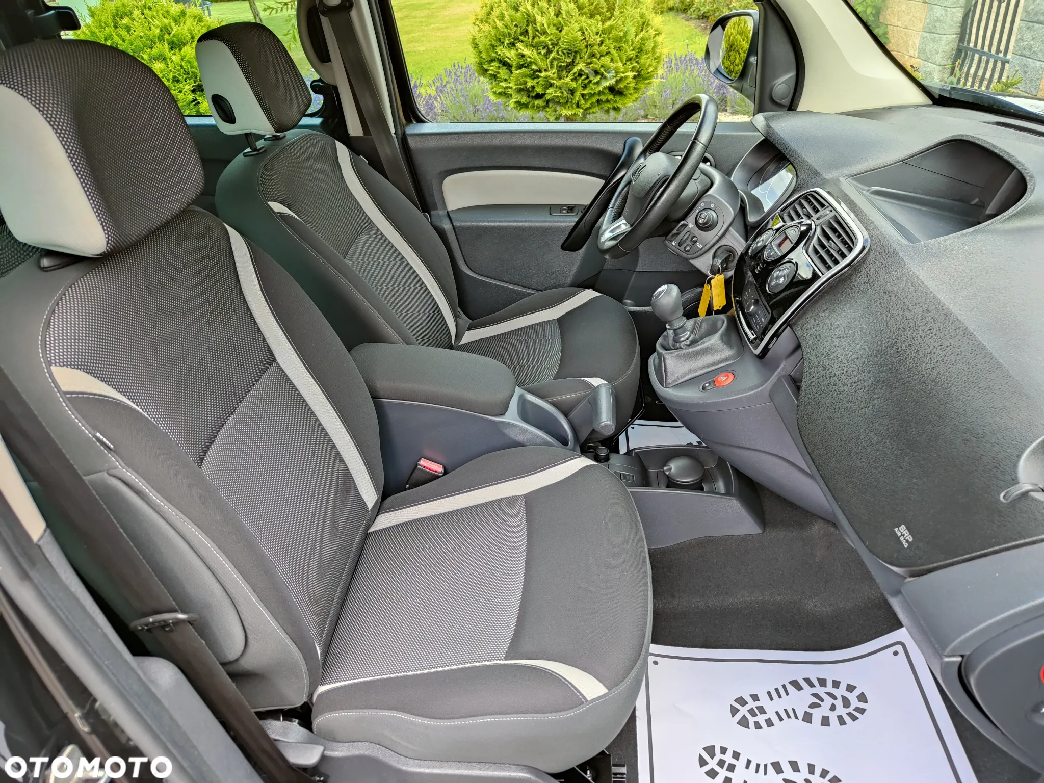 Renault Kangoo 1.5 dCi Privilege Plus - 14