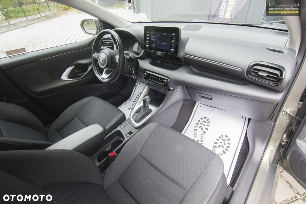 Toyota Yaris Hybrid 1.5 Comfort - 28