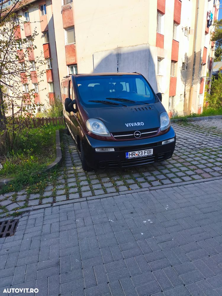 Opel Vivaro 2.5 CDTI L2H1 - 1
