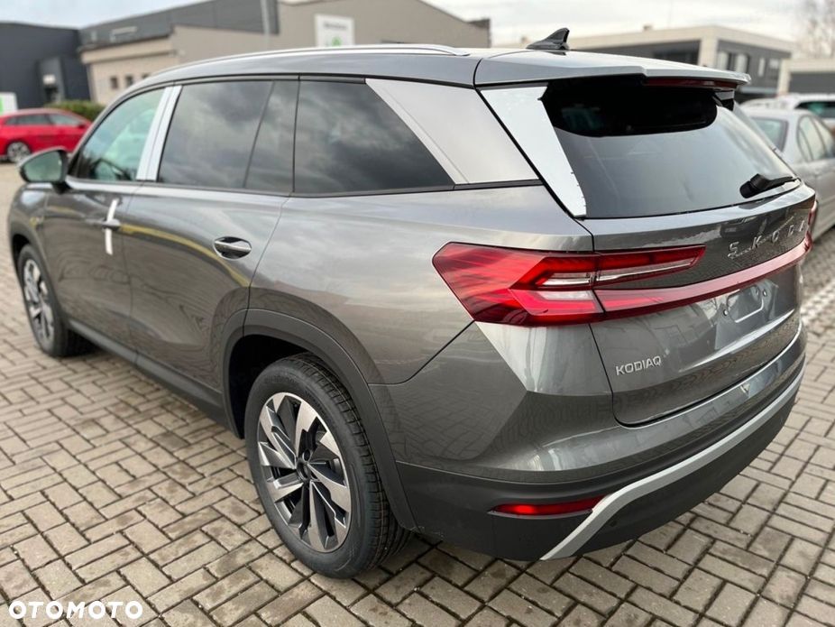 Skoda Kodiaq 2.0 TSI 4x4 Drive DSG - 3