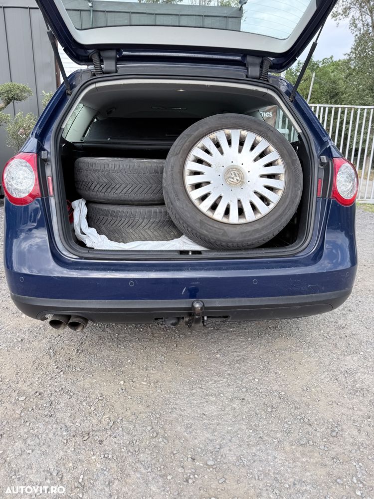 Volkswagen Passat - 10