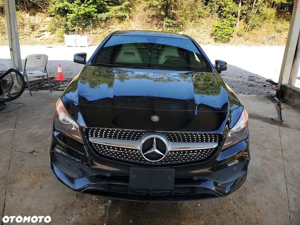 Mercedes-Benz CLA 250 4Matic 7G-DCT AMG Line - 5