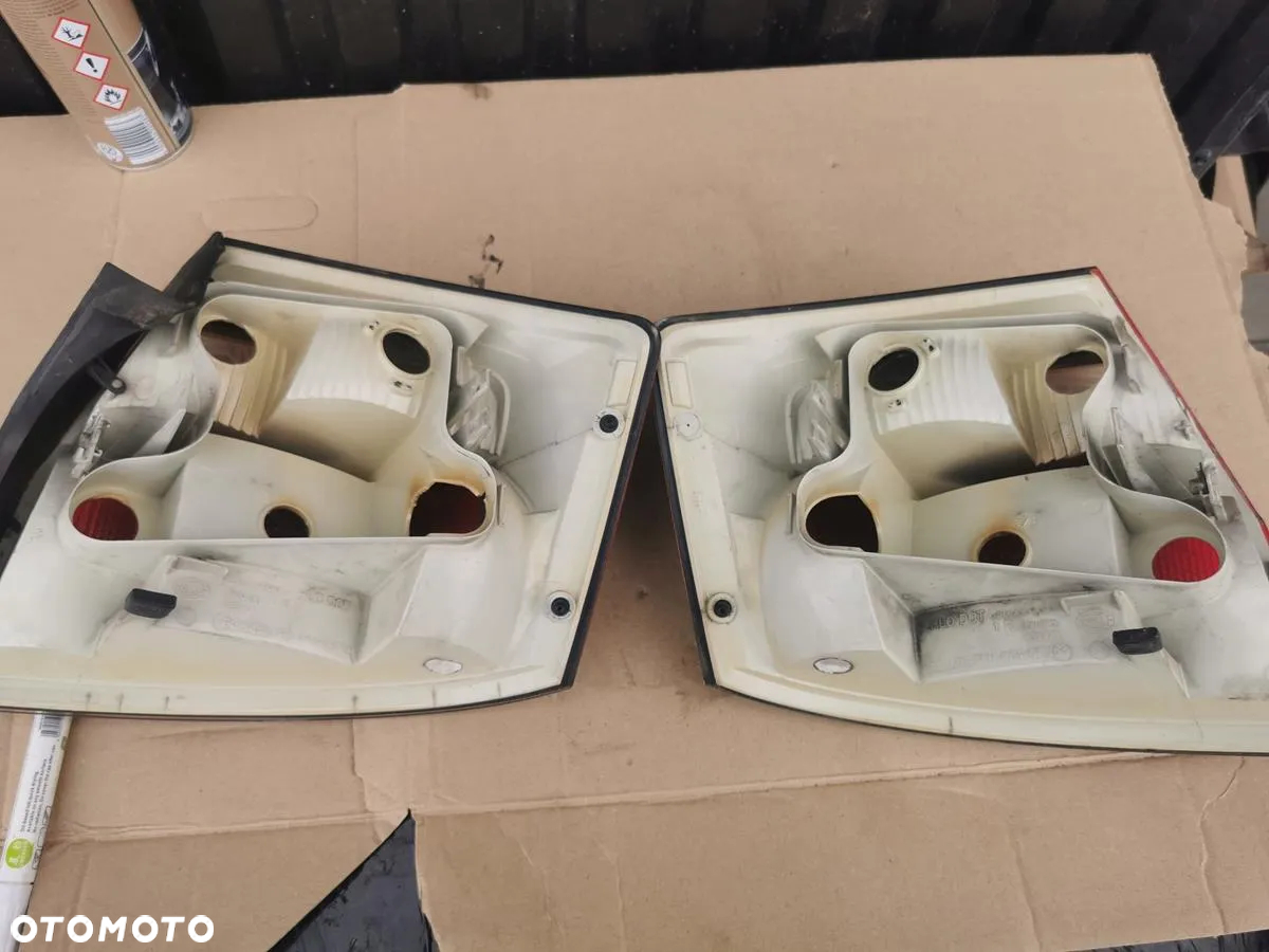 LAMPA LEWA PRAWA LEWY PRAWY TYŁ TYLNA AUDI A4 B6 SEDAN - 4