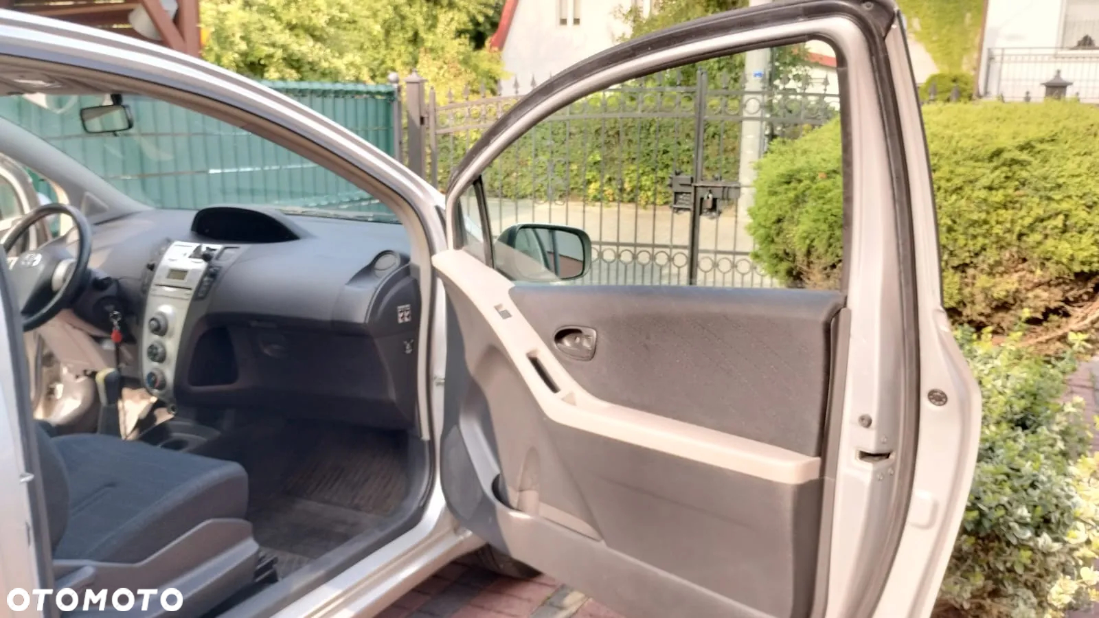 Toyota Yaris - 8