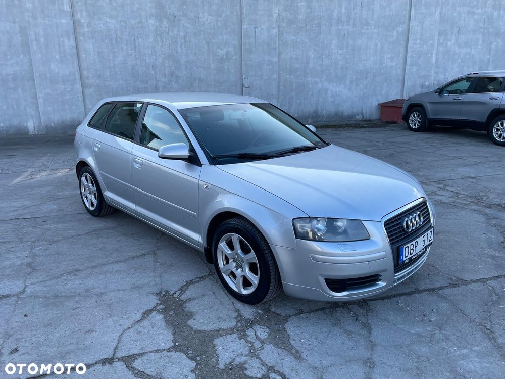 Audi A3 Sportback 1.6 Ambition - 4