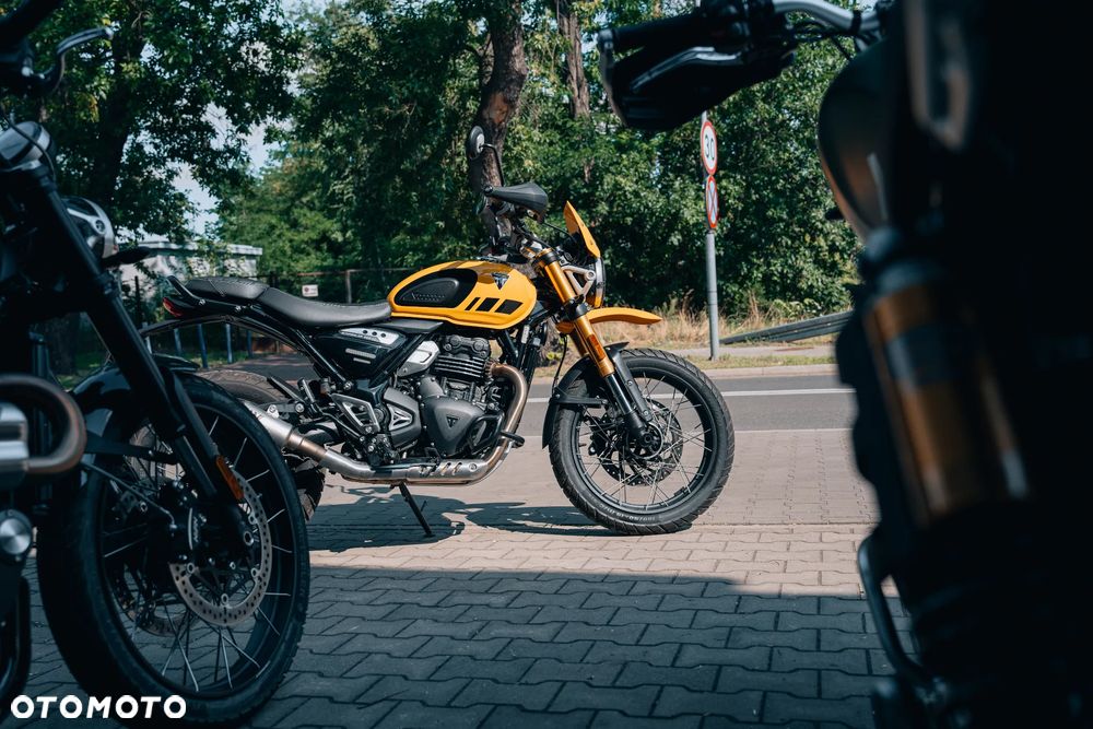 Triumph Scrambler - 8