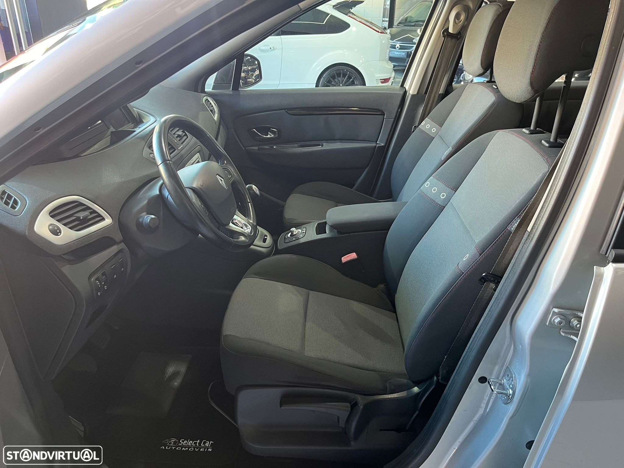 Renault Grand Scénic 1.5 dCi Luxe 7L - 7