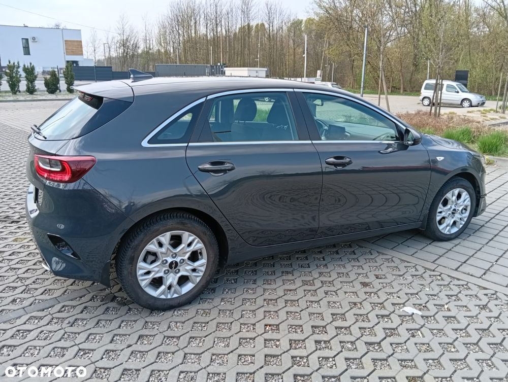 Kia Ceed 1.5 T-GDI M - 4