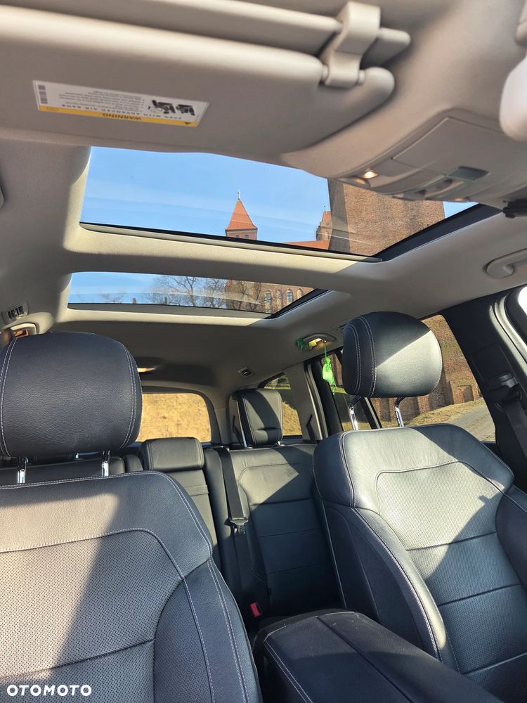 Mercedes-Benz GL - 10